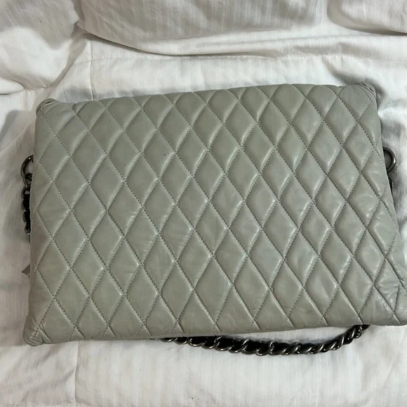 Carla Mancini Beige Quilted Leather Clutch - Picture 7 of 9